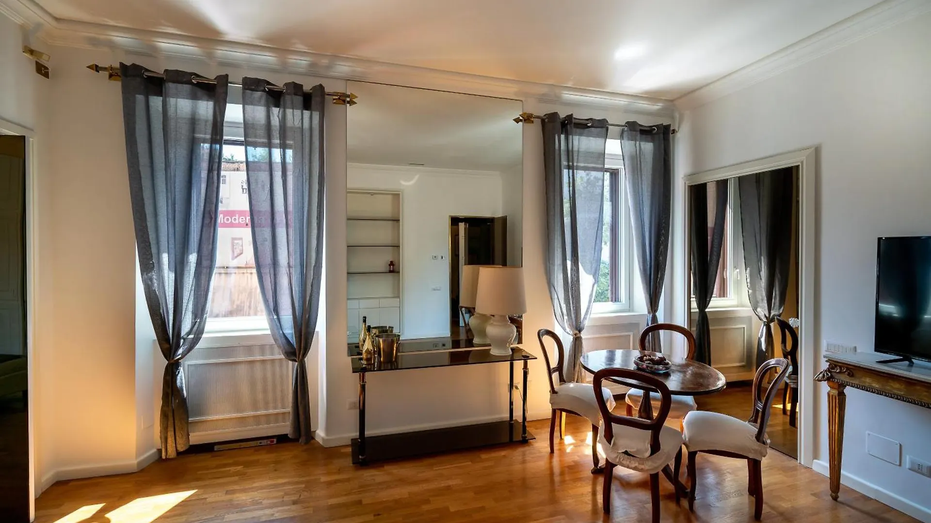 Holiday home Casa Vacanza Crispi 33 Rome Italy